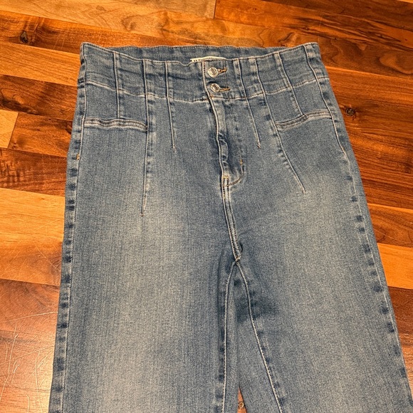 We the Free People Jayde Flare Jeans - Picture 7 of 11